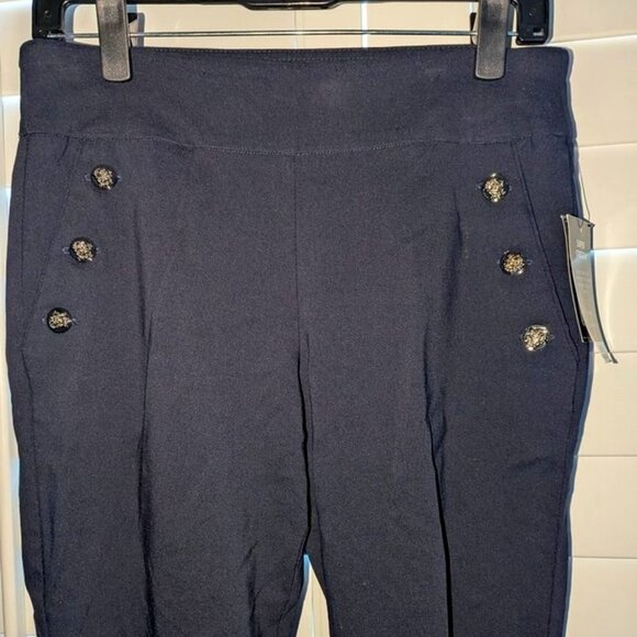 NEW Counterparts Navy Pull On Elastic Waist Cropped Capri Button Accent Pants 6P - Picture 3 of 3